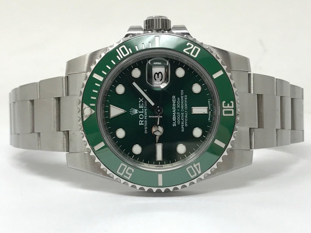 Submariner Date Green Hulk 40mm 116610LV Unworn 2019.