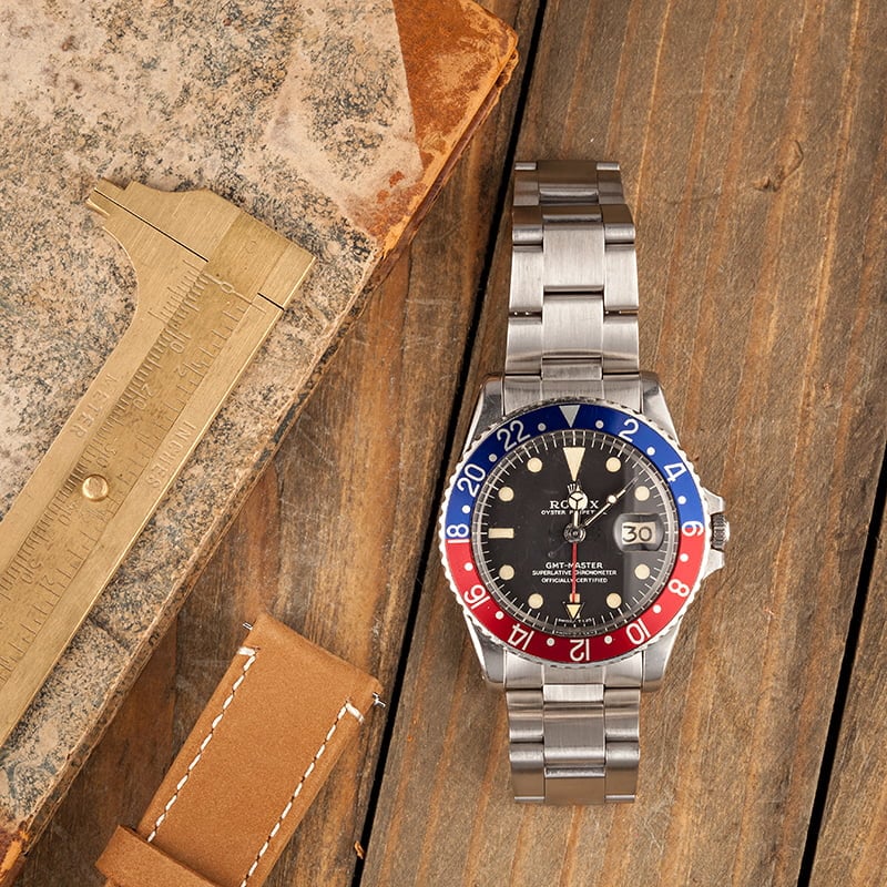 Vintage Rolex Pepsi GMT-Master 1675 Black Dial