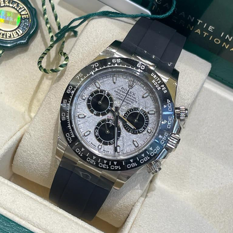 Rolex Cosmograph Daytona 40mm, Ref. # 116519ln-0038