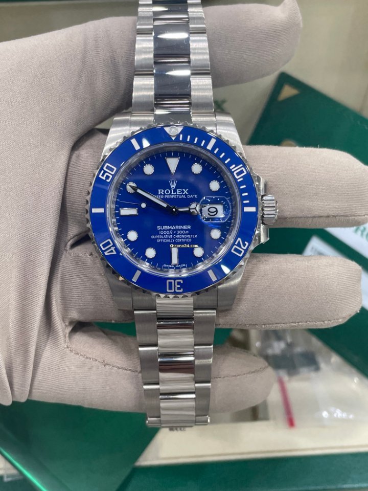 Submariner Date Smurf White Gold 40mm Blue Ceramic 116619LB.
